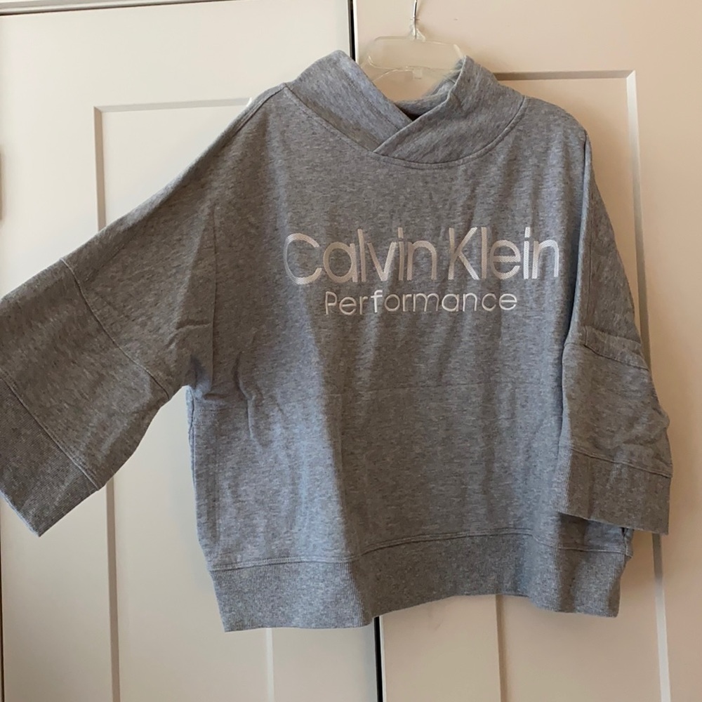 Calvin Klein Cropped Sweatshirt